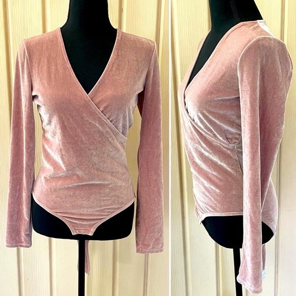 Madewell • Velvet Faux Wrap Bodysuit In Blush Pink Peach long Sleeve V-neck Snap - Picture 4 of 15